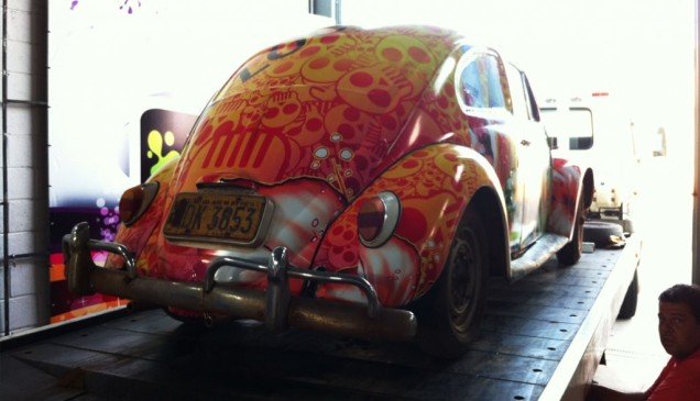 fusca-adesivado-envelopamdo-bm1-g-1024x588